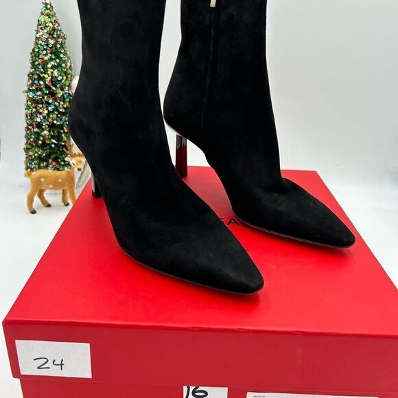 Women’s Salvatore Ferragamo, Janna suede ankle boots size 9 made in  Italy - Picture 3 of 11